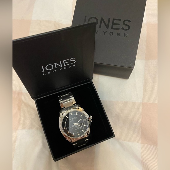 NWT Jones NY Men’s Watch - Picture 1 of 4